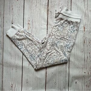 Stars Above Colorful Pastel Animal Print Pajama Pants Women's XS